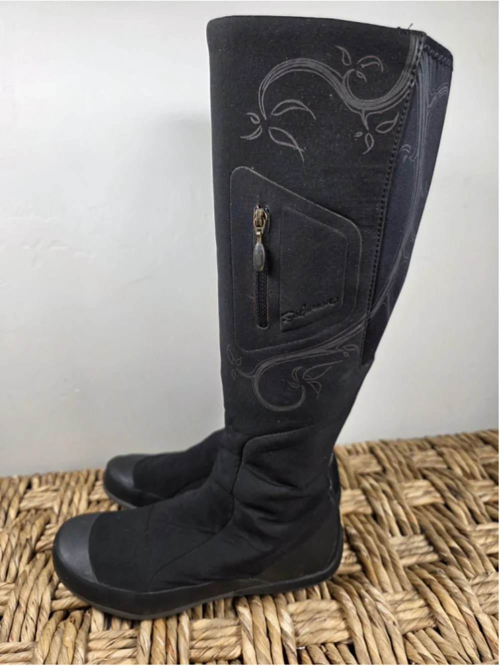 Solomon Women's Black Neoprene Waterproof Knee High Fishing Boots 7.5 Insulated